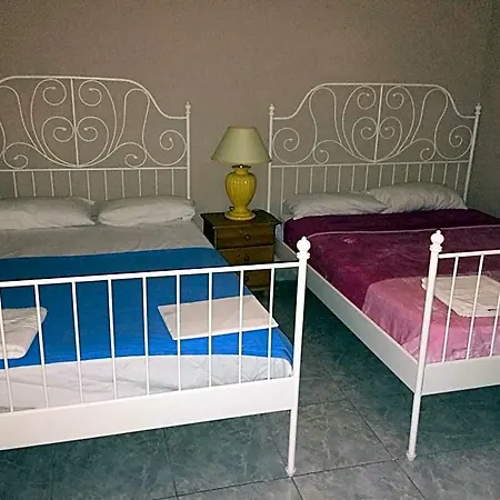 אכסניה Tenerife